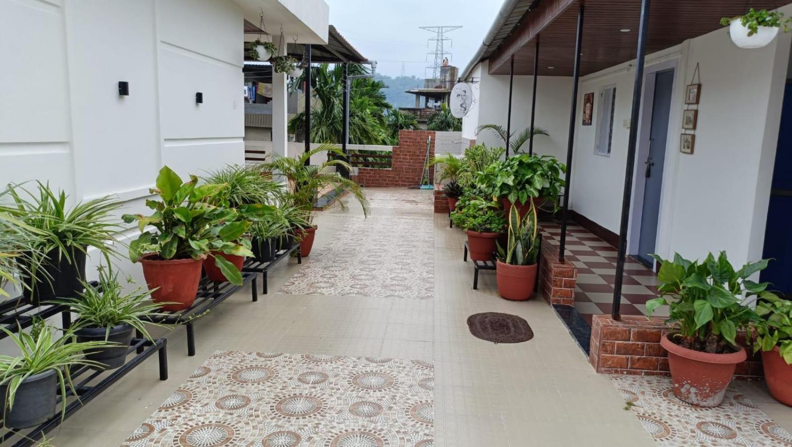 Areca Homestay Guwahati Luaran gambar
