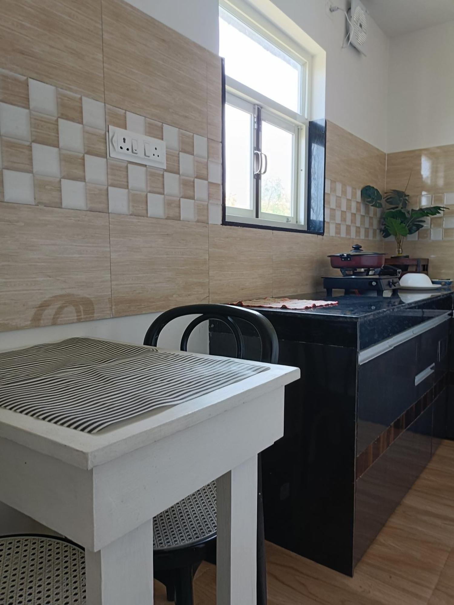 Areca Homestay Guwahati Luaran gambar