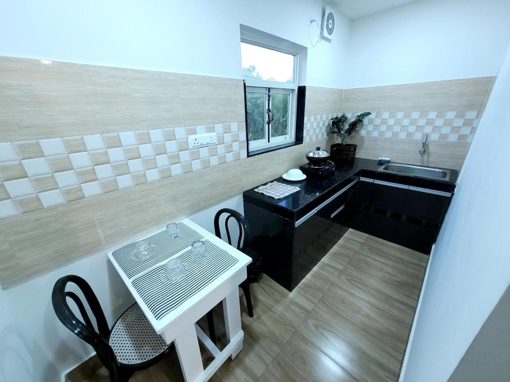 Areca Homestay Guwahati Luaran gambar