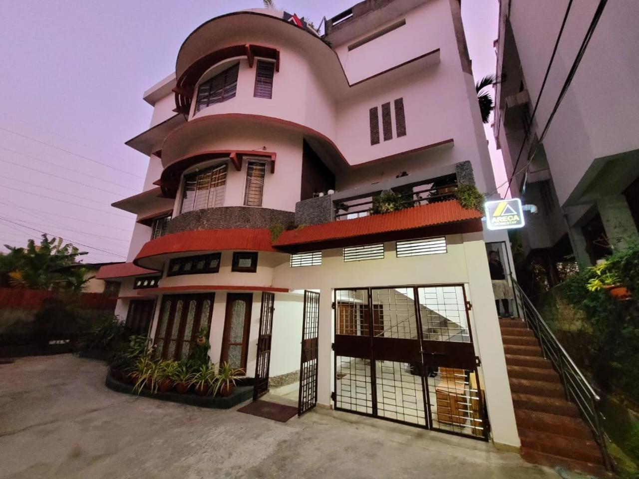 Areca Homestay Guwahati Luaran gambar